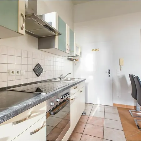 Lehrer Laempel 5 Comfortable